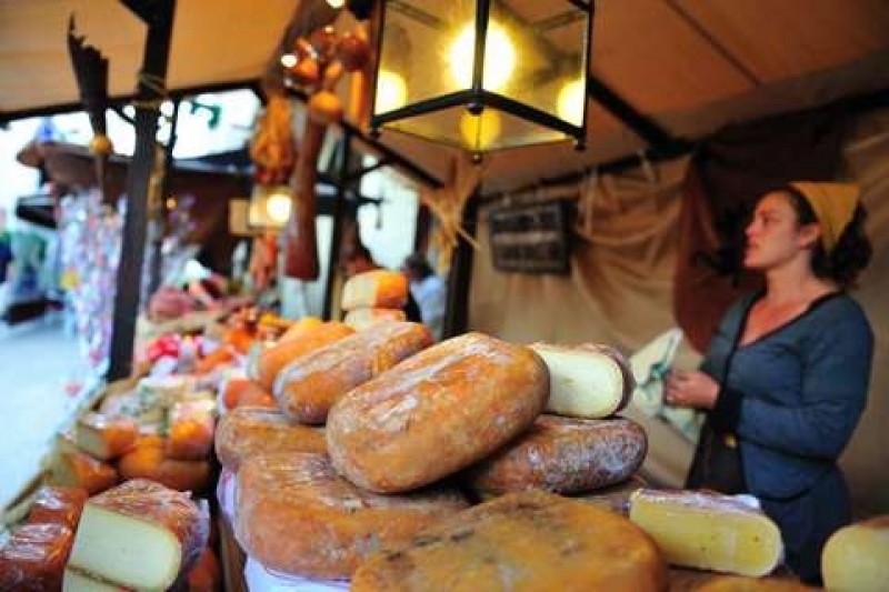 <span style='color:#780948'>ARCHIVED</span> - 8th to 10th November, medieval market in Cartagena