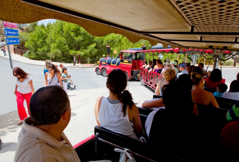 <span style='color:#780948'>ARCHIVED</span> - Saturday and Sunday family tours of Lorca castle this winter
