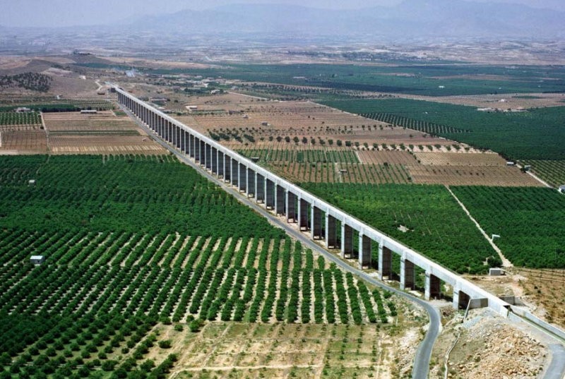 <span style='color:#780948'>ARCHIVED</span> - Outrage among Murcia farmers as the Spanish government denies them water