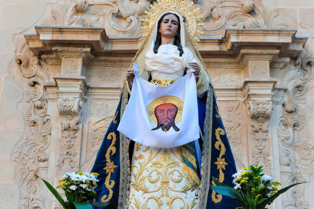 Romería al Monasterio de Santa Faz ( La Peregrina) in Alicante