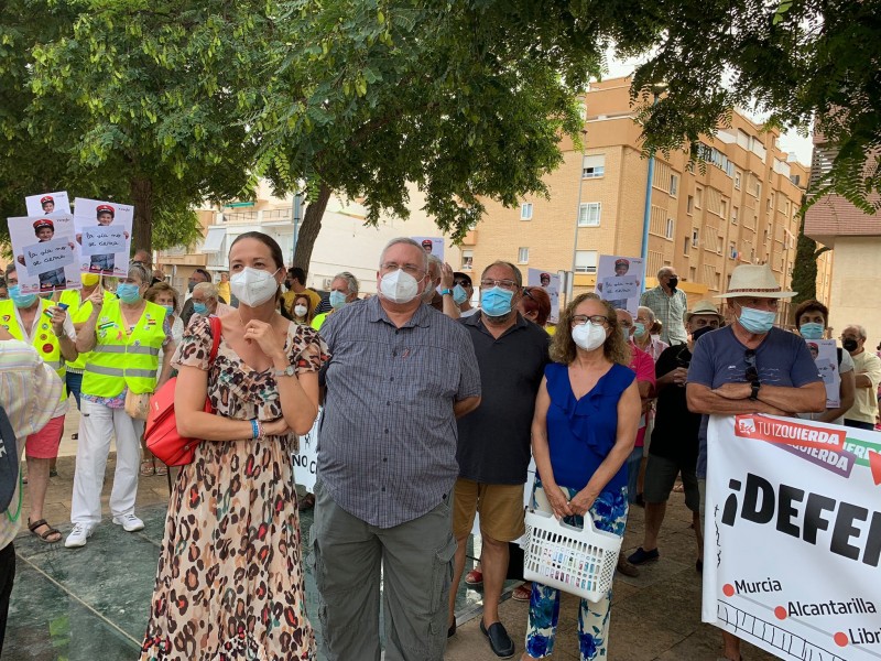 <span style='color:#780948'>ARCHIVED</span> - Protests in Aguilas over train line closure