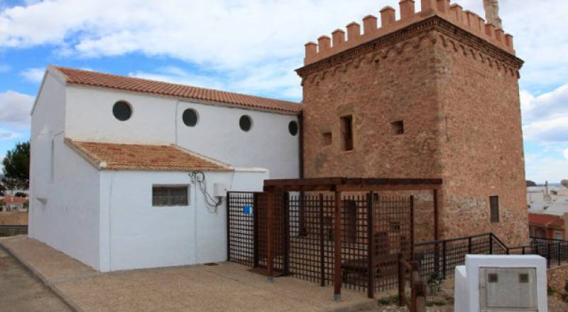 <span style='color:#780948'>ARCHIVED</span> - August 17 Free guided tour of the Torre de los Caballos on the coast of Mazarron in Bolnuevo