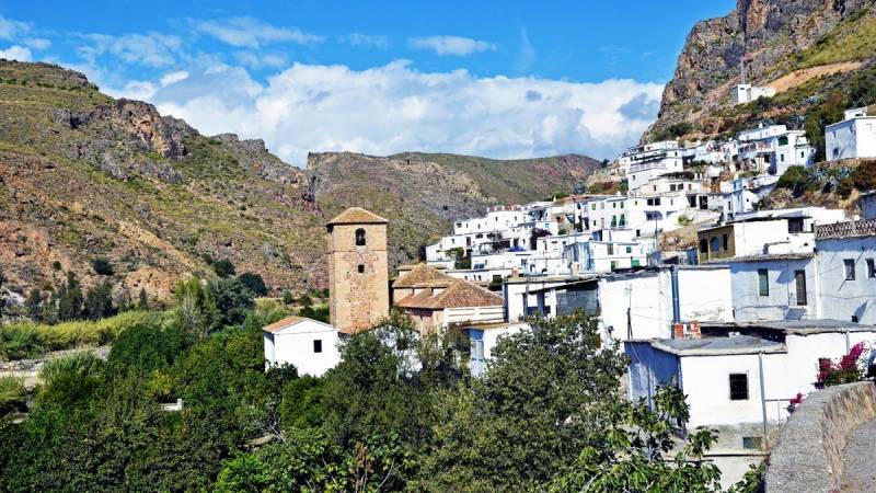5 stunning must-see inland destinations off the beaten path in Andalusia