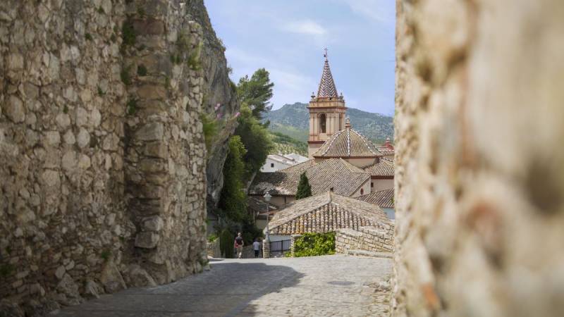 5 stunning must-see inland destinations off the beaten path in Andalusia
