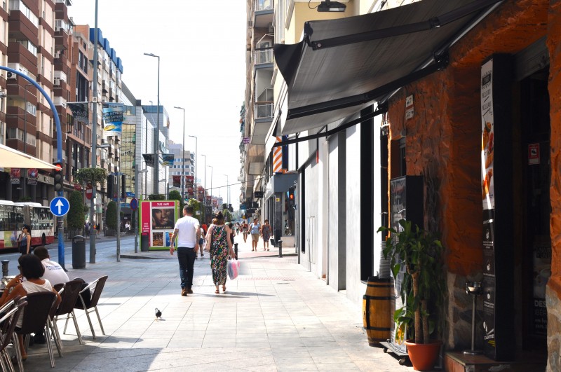 Murcia Today - Shopping On Maisonnave In Alicante City