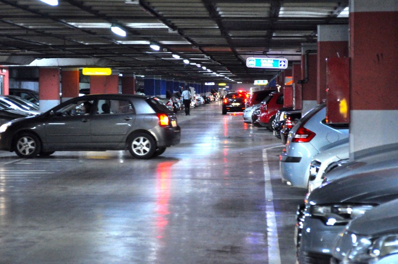 Parking Alfonso El Sabio in Alicante City (2.20 metre height restriction)