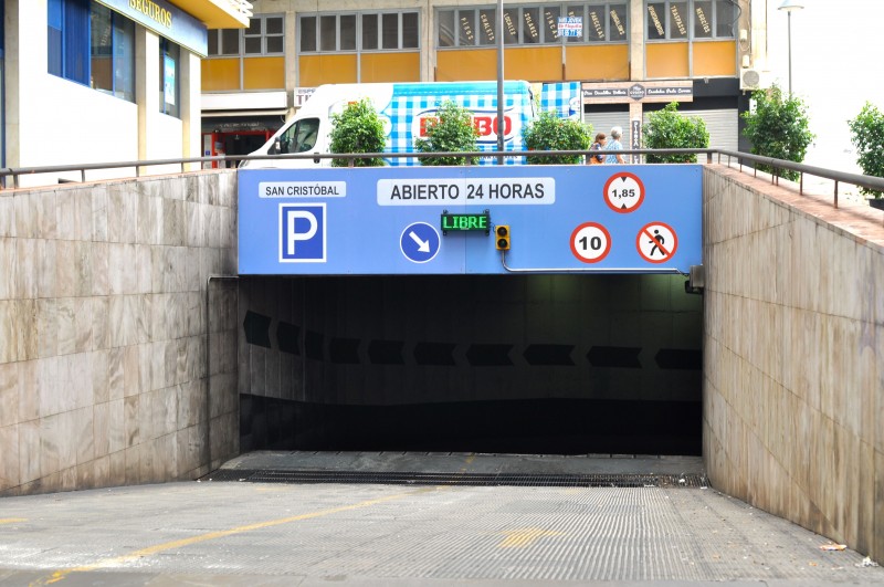 Parking Plaza San Cristobal Alicante City