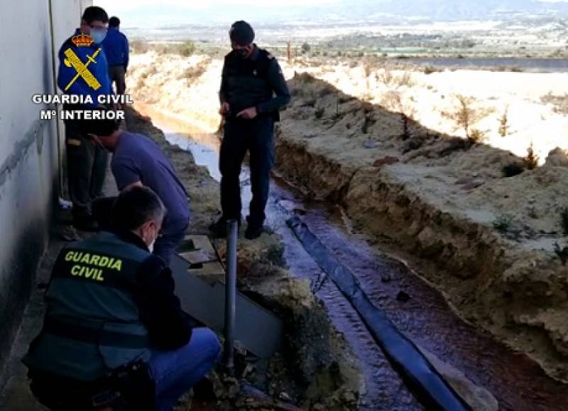 <span style='color:#780948'>ARCHIVED</span> - Guardia Civil discover illegal desalination plant at farm near Camposol