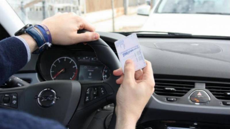 <span style='color:#780948'>ARCHIVED</span> - EU reveals plans to roll out a digital driving licence for all citizens