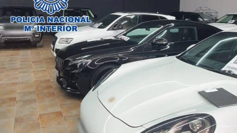 <span style='color:#780948'>ARCHIVED</span> - Shady luxury car dealership on the Costa Blanca caught tampering with vehicle mileage to hike prices