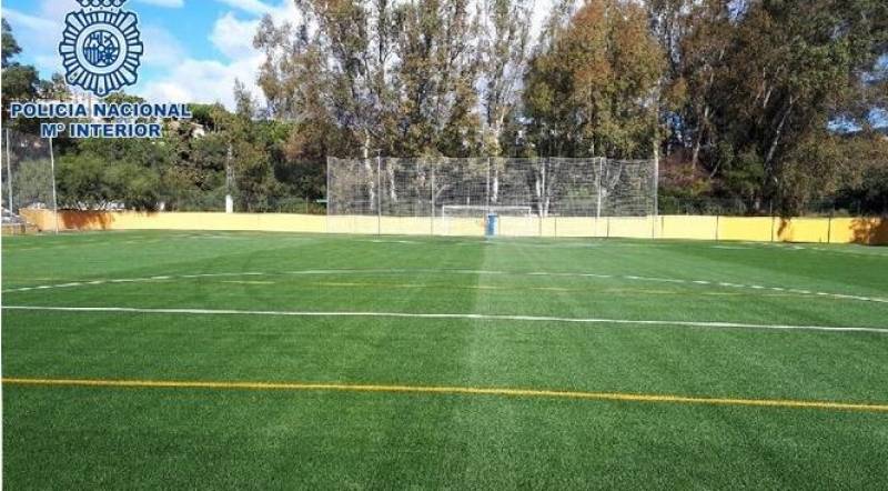 <span style='color:#780948'>ARCHIVED</span> - Marbella footballer arrested for punching referee over a disputed goal