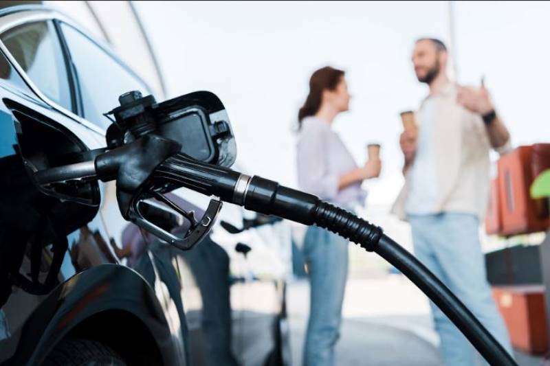 <span style='color:#780948'>ARCHIVED</span> - Diesel prices in Spain plummet to lowest level since the war in Ukraine