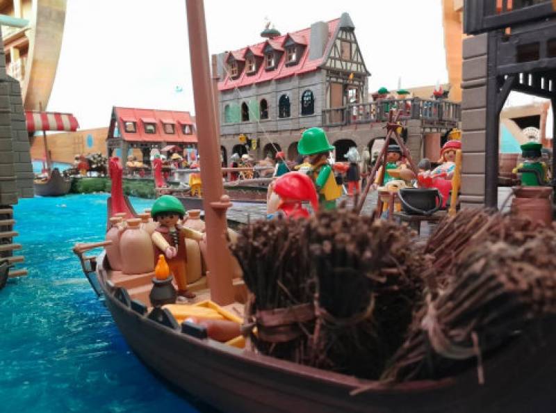 Murcia Today Until August 27 Playmobil History Exhibition At The