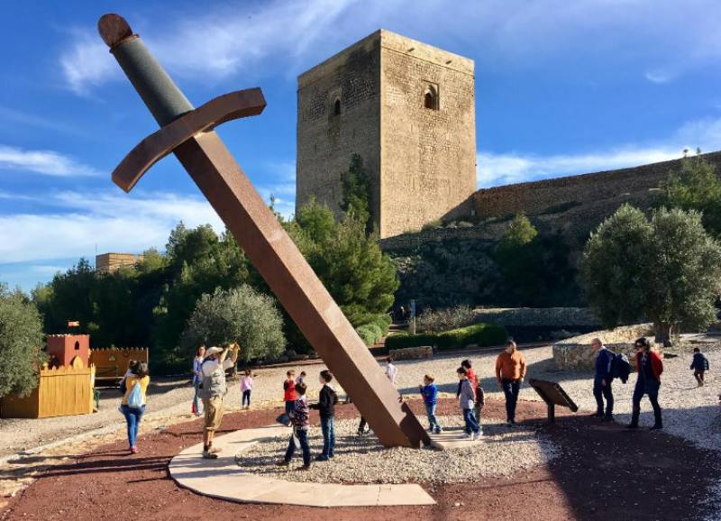 May 6, 13 and 27 Guided tours of the Torre Alfonsina keep at Lorca castle