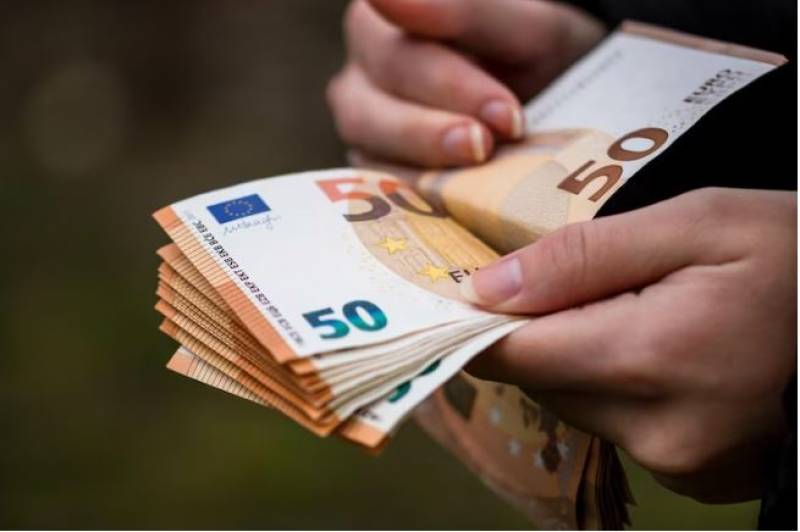 Murcia Today - Spain Approves Salary Increase Of 4 Per Cent