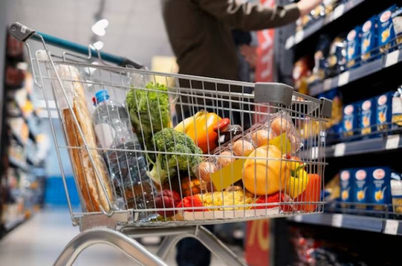 VAT reduction on food saves shoppers in Spain 254 million