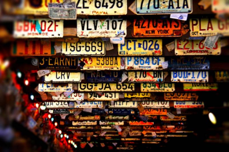Are personalised number plates legal in Spain?