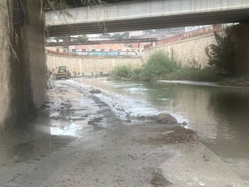 Debris and rubbish cleared from Orihuela city river