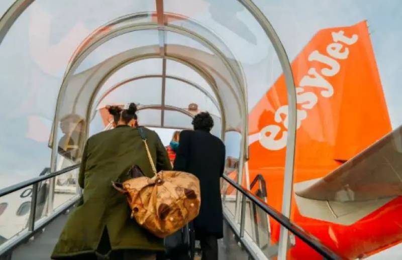 WATCH VIDEO: Flight from Spain to London cancelled after passenger poops on the floor