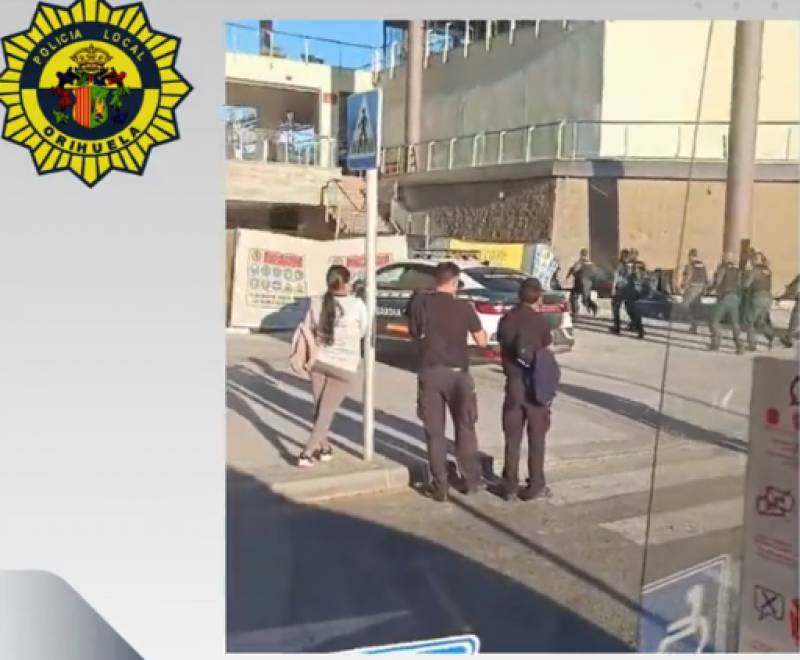 WATCH VIDEO: Anti-terrorism raid causes panic in Zenia Boulevard Shopping Centre, Alicante