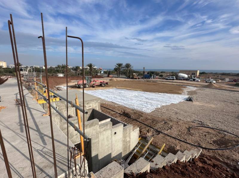 New La Manga playground and sports park nears completion