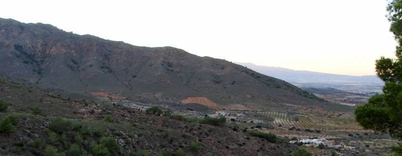 January 28 Free guided hike to Peñarrodada and Hoya de los Izquierdos in the mountains of Mazarron