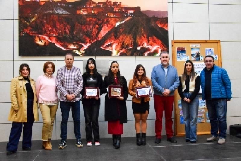 Domingo Valdivieso Art competition finds three worthy winners