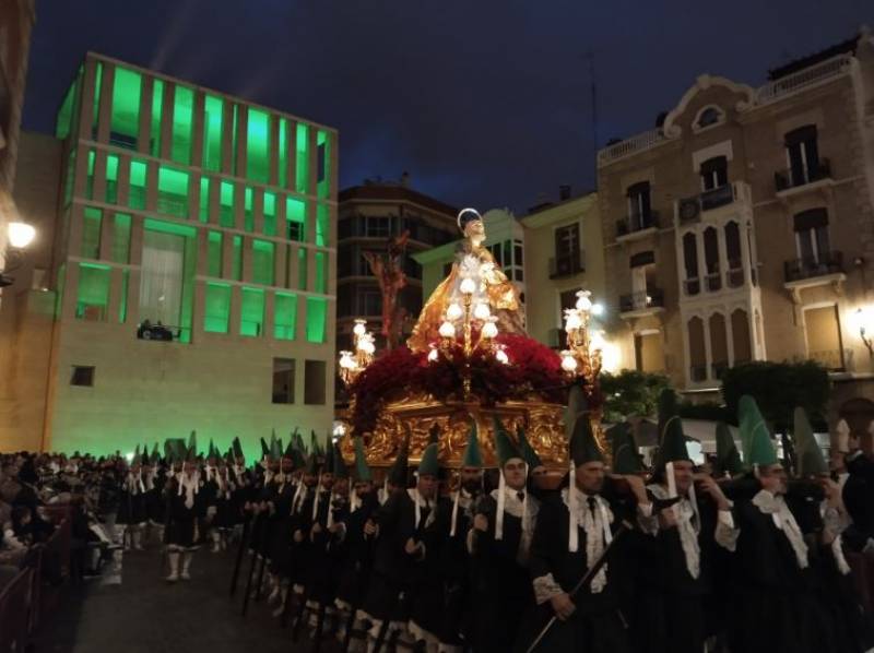 Rain and cancelled parades leave Region of Murcia terraces empty