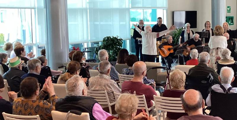 Residents at DomusVi Ciudad de Murcia living the high life to stay fit and alert!