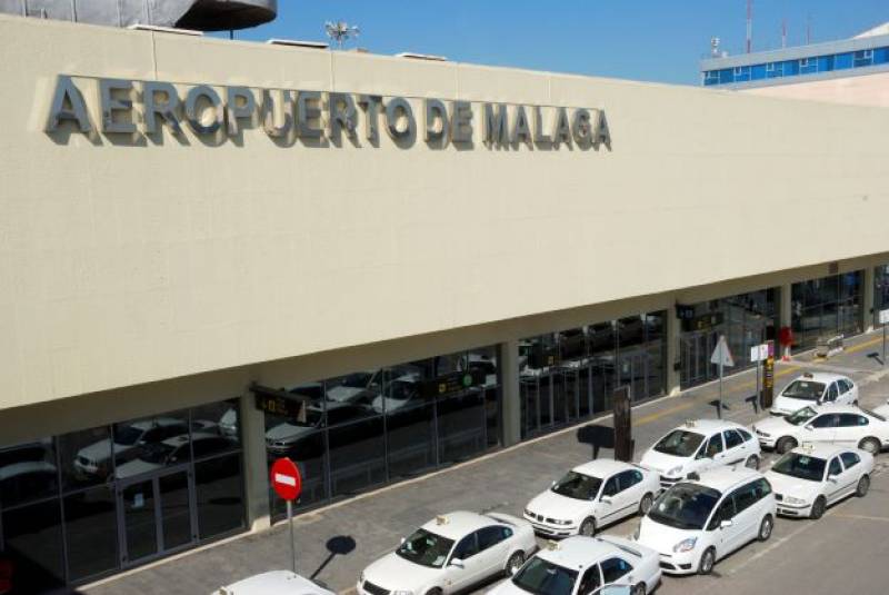 Madrid Airport staff to begin patrolling terminals at night as more homeless people seek regular shelter