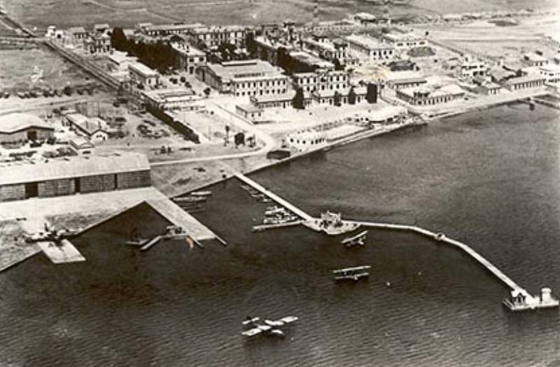 November 29 Free guided tour of the old hydroplane air base in Los Alcázares