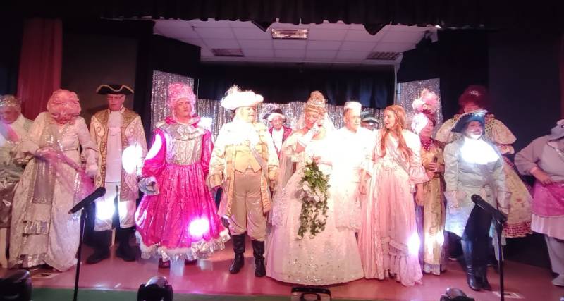 Mazarrón panto group raises €1,400 for charity with hilarious jokes and ugly sisters