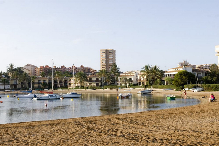 Cartagena beaches: Playa Cavanna in La Manga del Mar Menor
